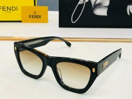 Picture of Fendi Sunglasses _SKUfw55117579fw